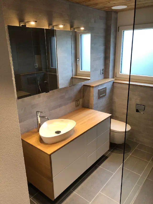 Salle de bain — réalisation de Dan Bangerter menuiserie et rénovations, Tavannes